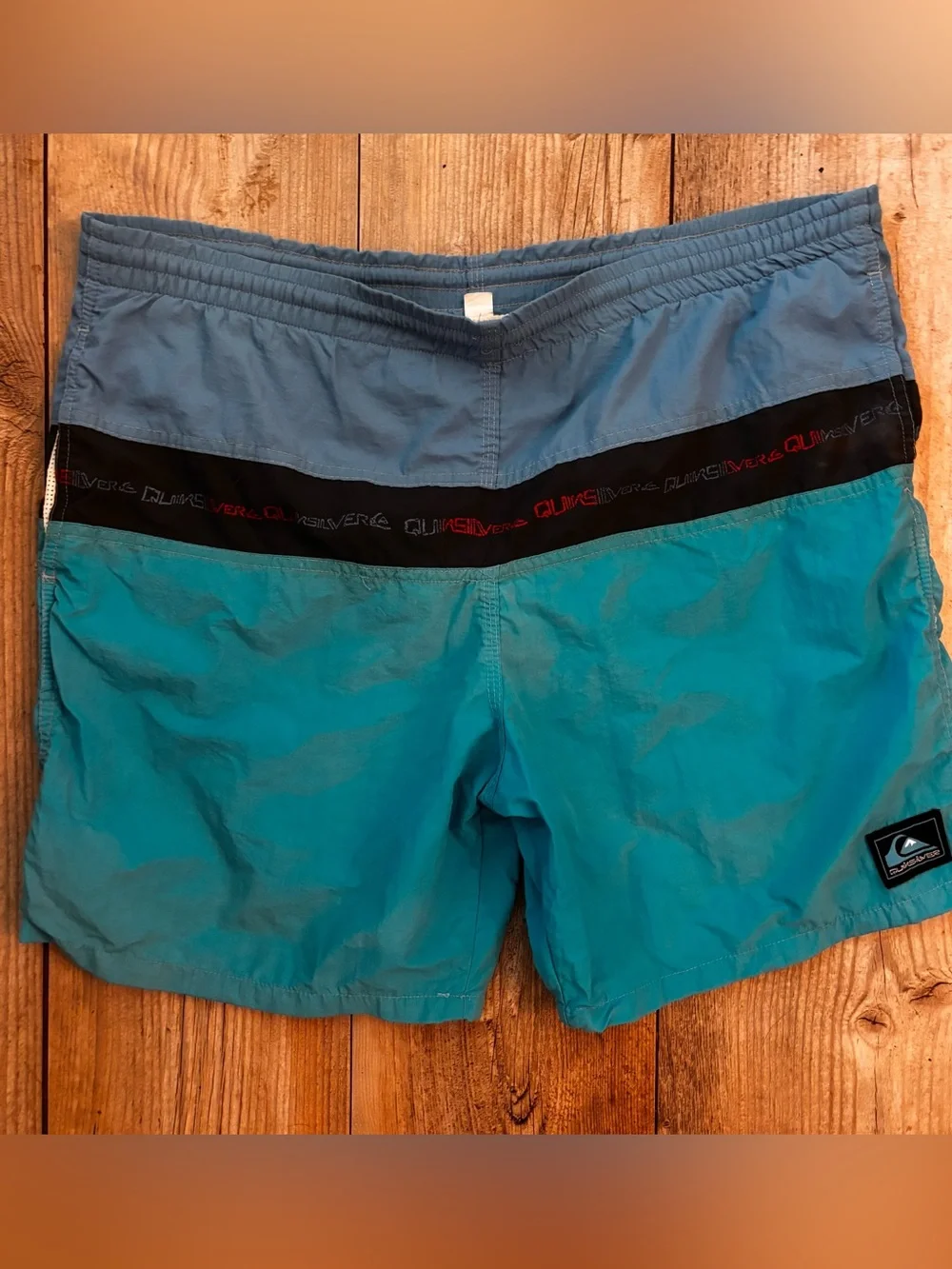 Quiksilver Vintage Teal & Slate Blue Color-Block Men’s Swim Trunks 36